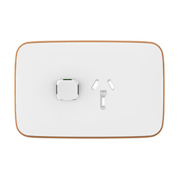 CLIPSAL ICONIC ESSENCE ARCTIC WHITE 10A SINGLE POWERPOINT SKIN E3015C-AW